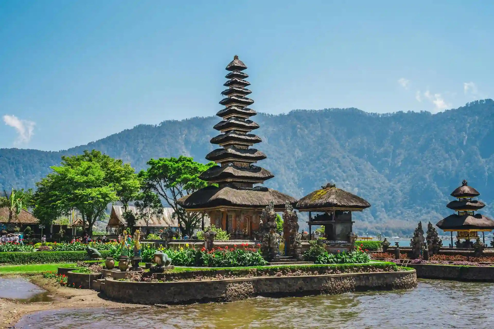 Bali Work Visa Agent vs Doing It Yourself 2027: Agency Benefits